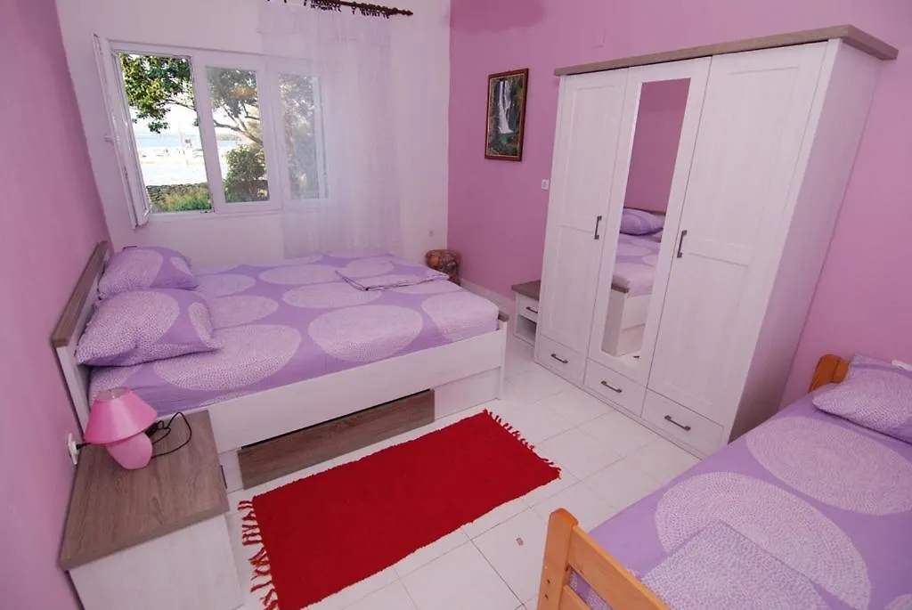 Apartments Kraj, Tratica Beach Kraj